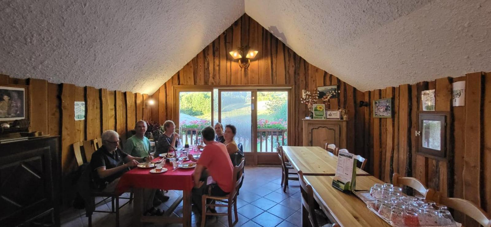 Les Clarines Perceneige - Chambre D'Hotes Vue Sur Montagne & Spa Saint-Jacques-en-Valgodemard Eksteriør bilde
